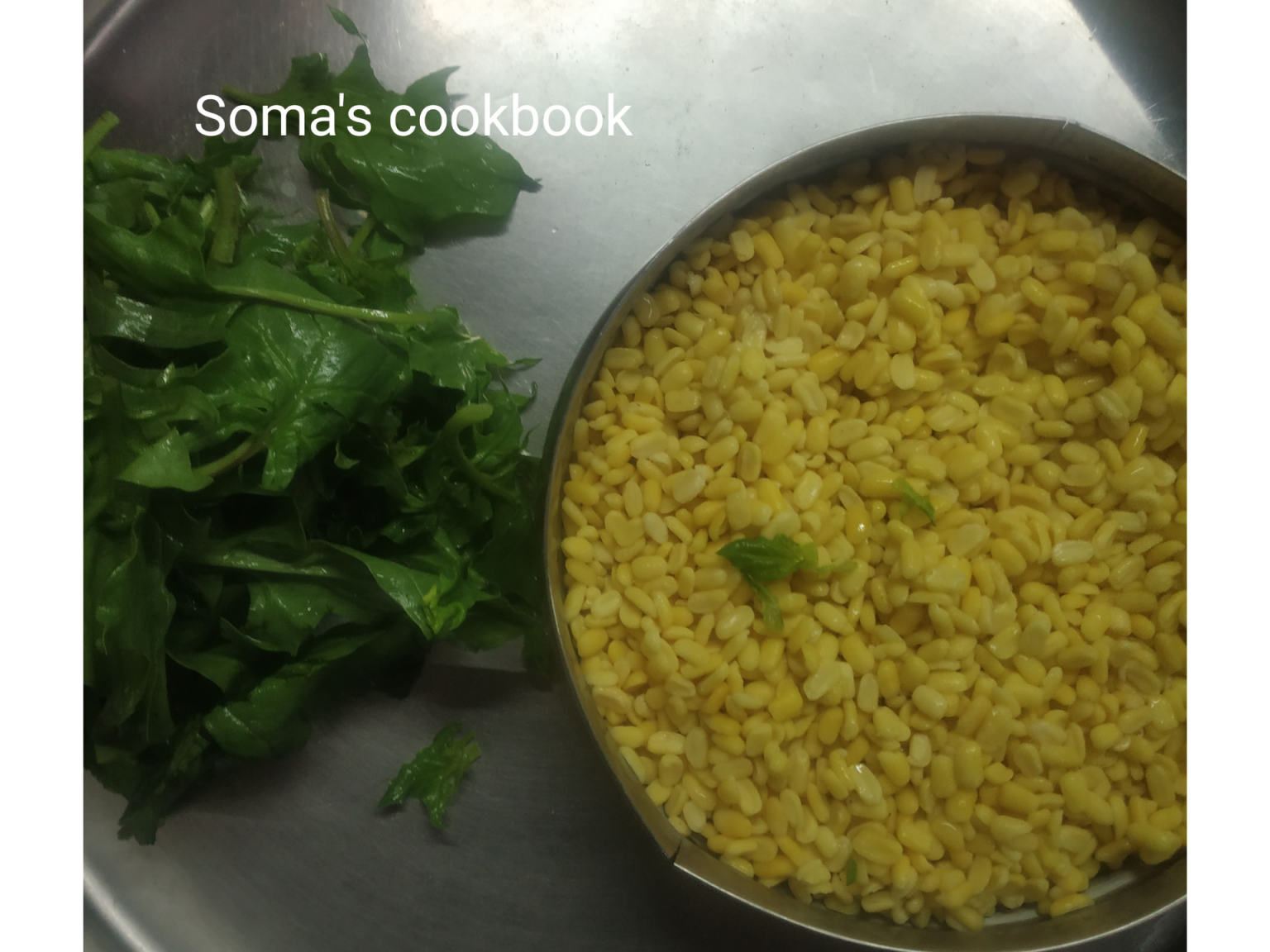 Palak And Moong Daal Cheela Recipe Soma S Cookbook