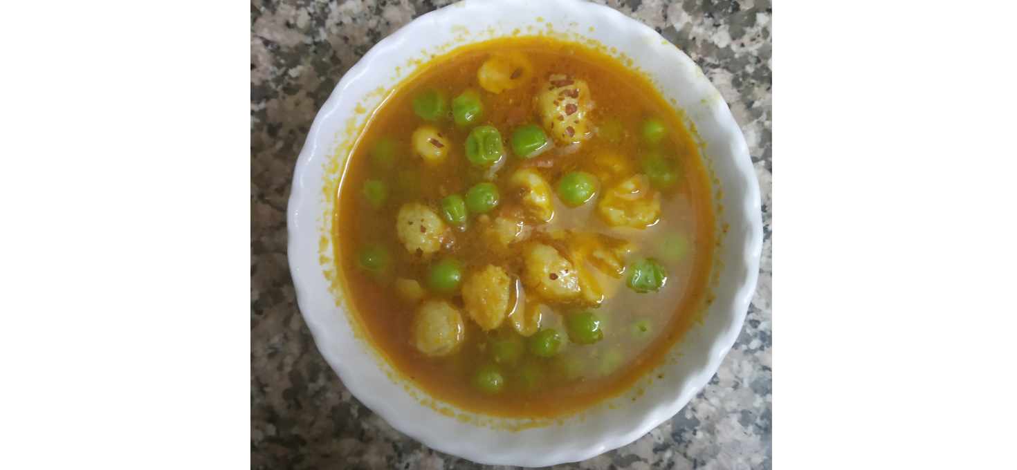 Matar Makhane or Peas with Lotus Seeds Recipe