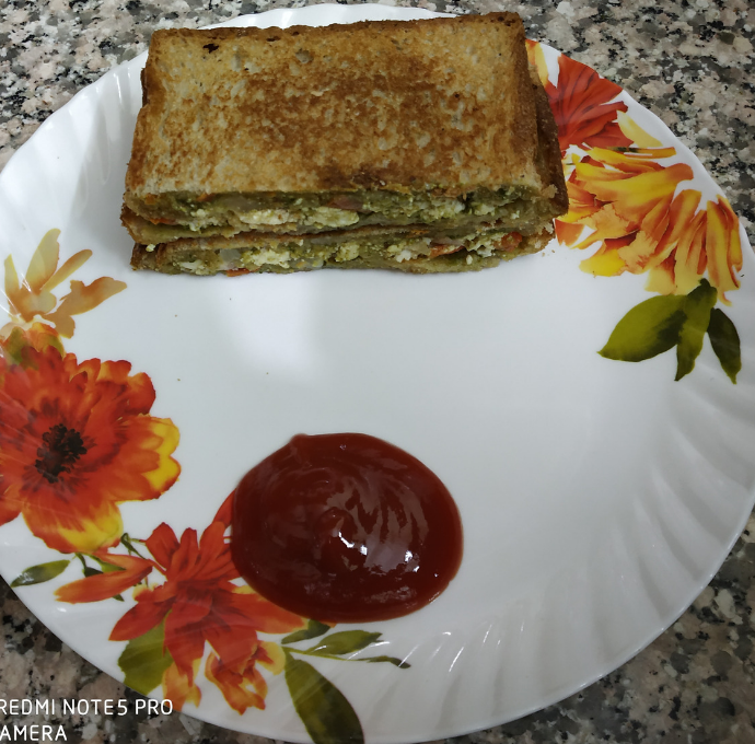 Cottage Cheese and Green Coriander Sandwich ( Green Paneer Sandwich) Recipe