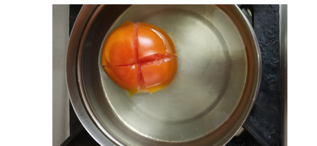 Boiling tomato